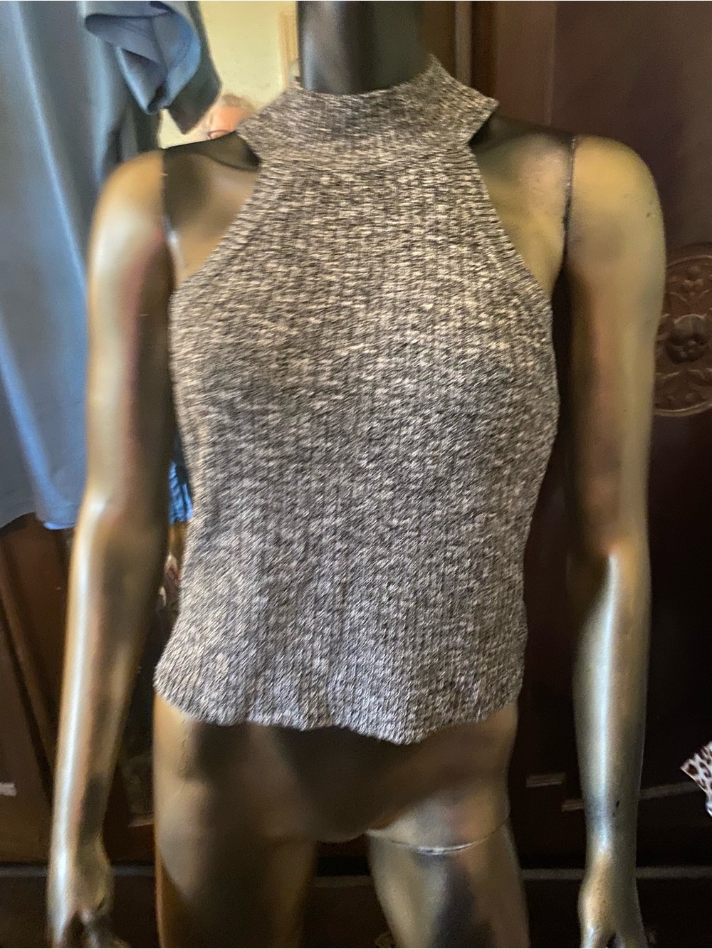 New Charlotte Russe Gray Ribbed Mock Neck Tank